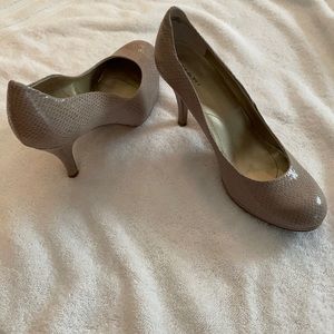 Tahari Tan heels